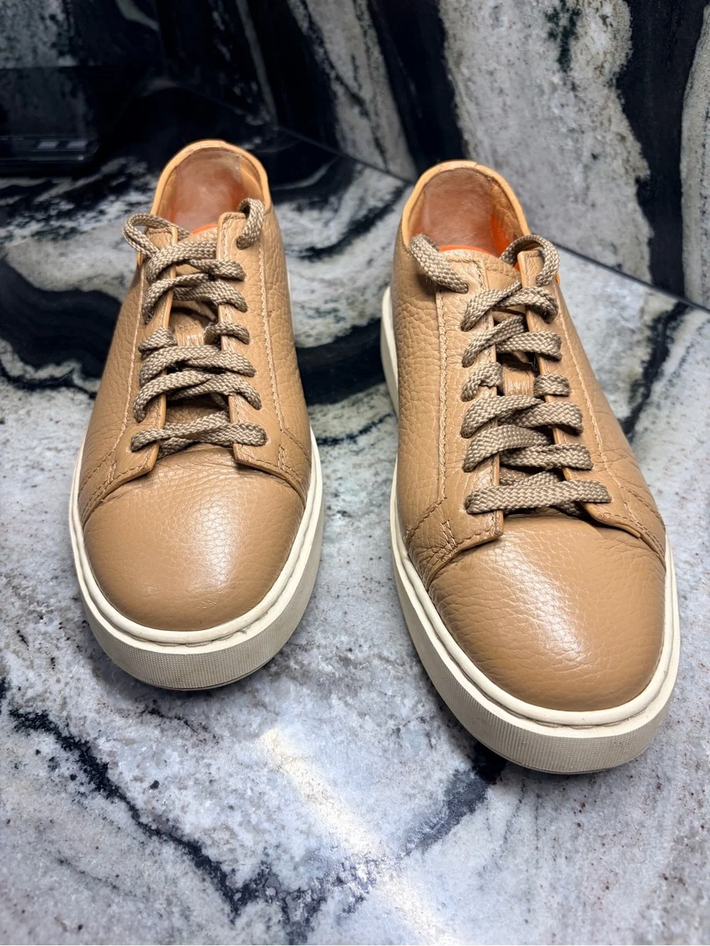 Santoni Women’s 37.5 Taupe Pebbled Leather Sneakers Made Italy 7.5 US